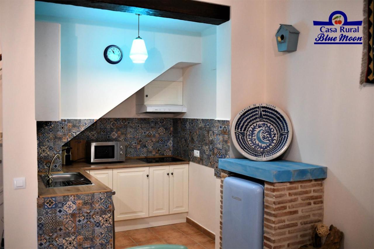 Casa Rural Blue Moon Pensionat Cazalla de la Sierra Eksteriør billede