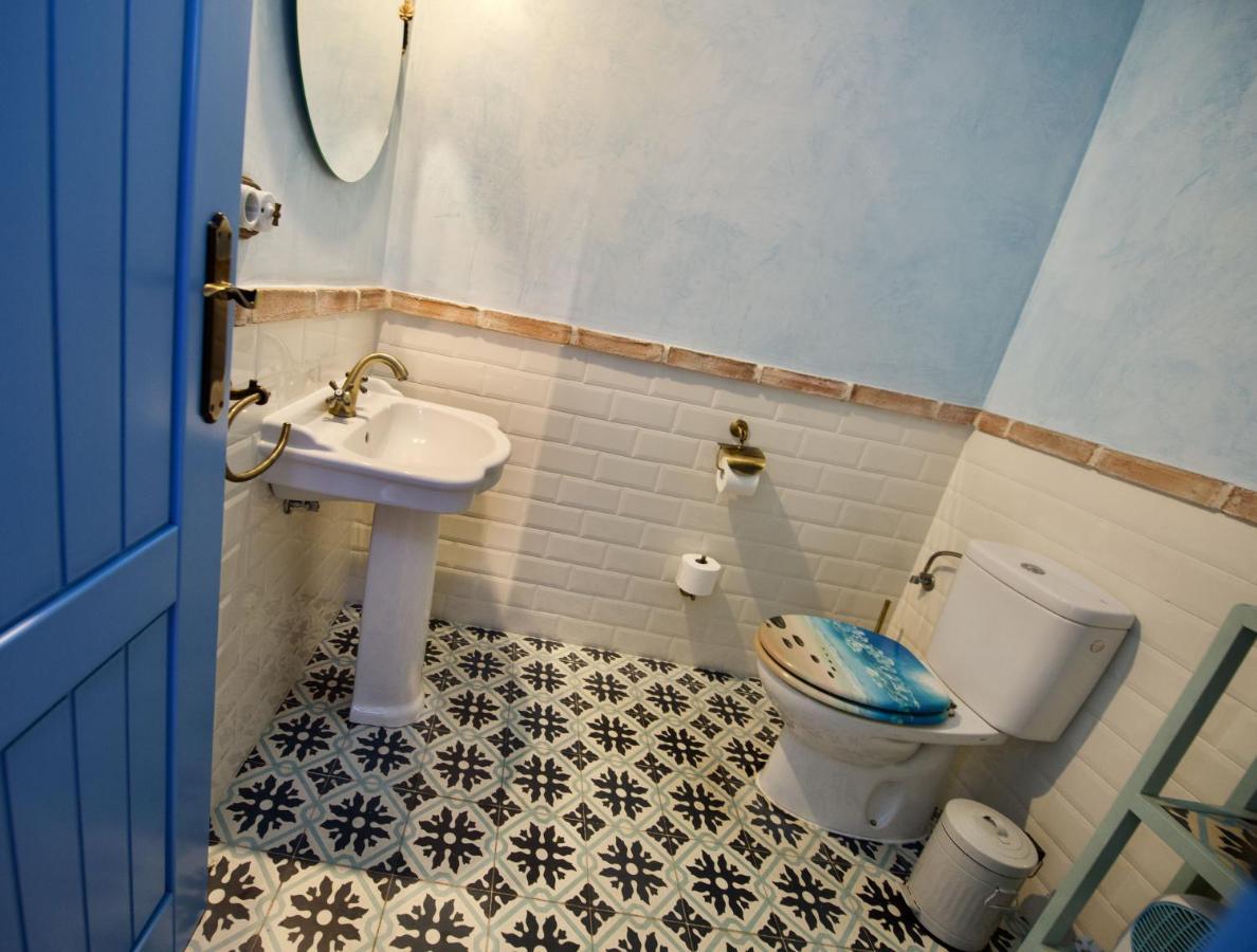 Casa Rural Blue Moon Pensionat Cazalla de la Sierra Eksteriør billede
